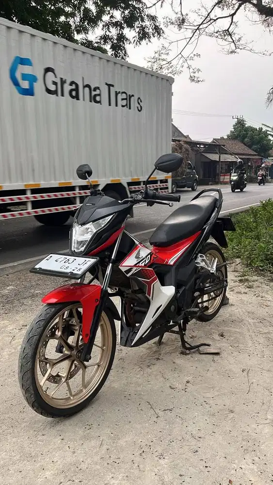SONIC 150 R TAHUN 2018