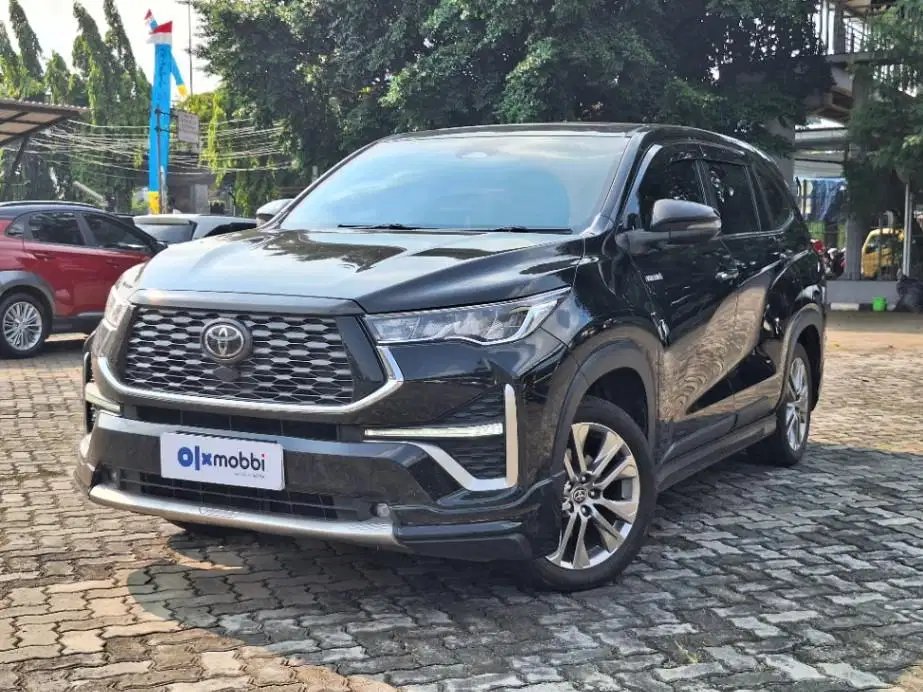 Toyota Kijang Innova 2.0 Zenix Q HV CVT TSS Modellista Hybrid-AT 2023