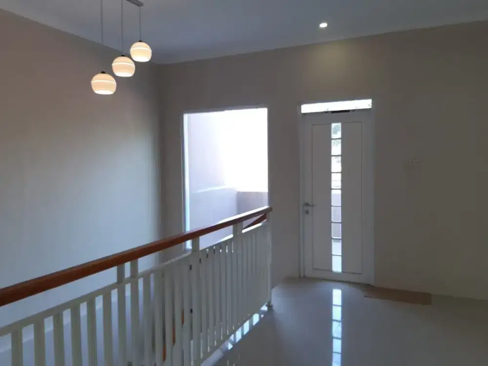 Disewakan Rumah Kota Baru Parahyangan cluster JinggaWijaya kulon