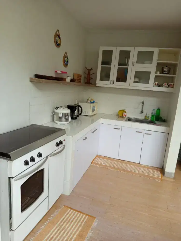 Disewakan rumah cantik minimalis modern full furnish di Summarecon Bdg