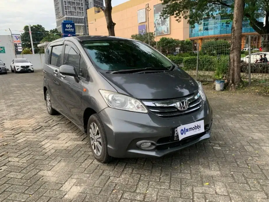 DP MURAH Honda Freed 1.5 S Bensin-AT 2012 Abu CWMOB
