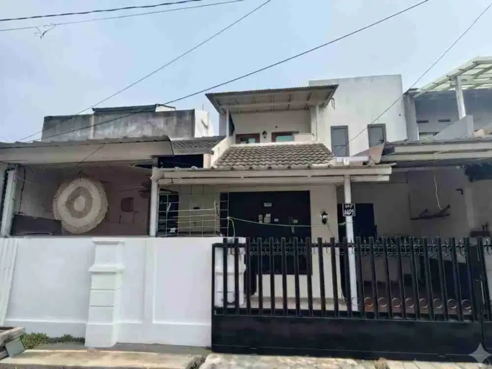 Rumah 2 Lantai di komplek Sinar Pamulang Permai dekat Universitas Pamulang