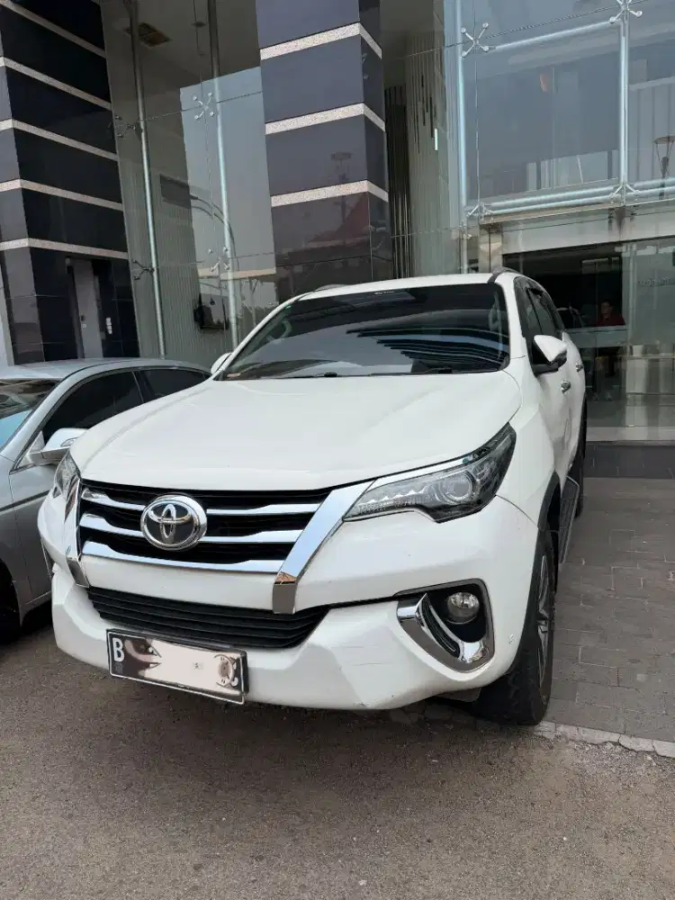 Toyota Fortuner 2.4 VRZ Diesel