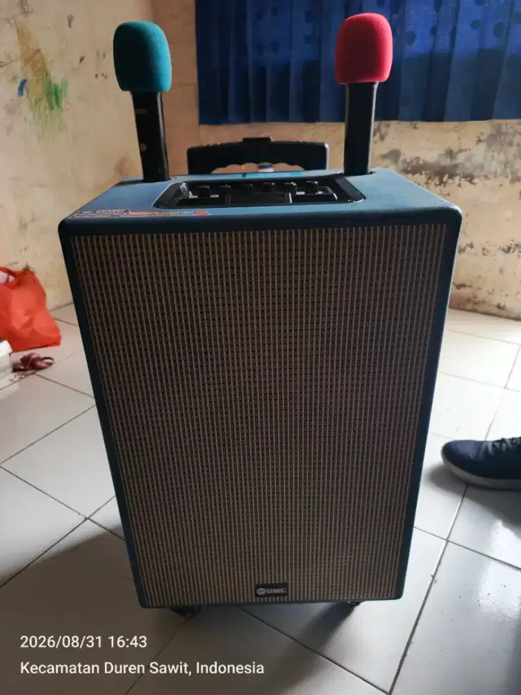 Speaker GMC 883E