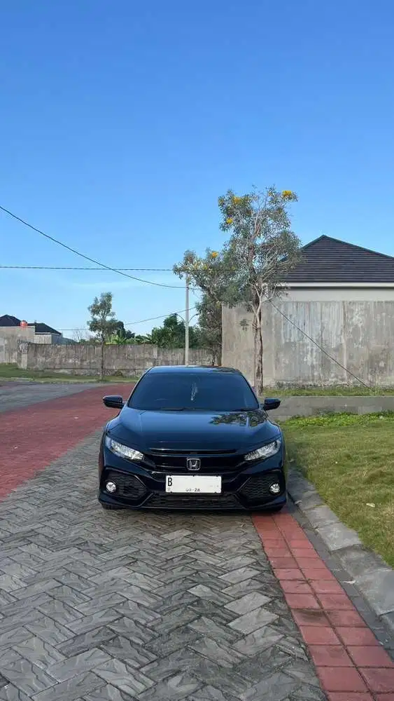 Honda Civic Hatchback 2018 Bensin
