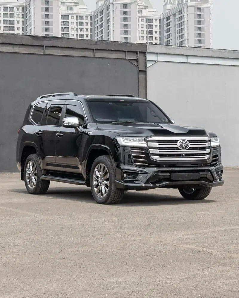LAND CRUISER VXR THN 2024 KM LOW