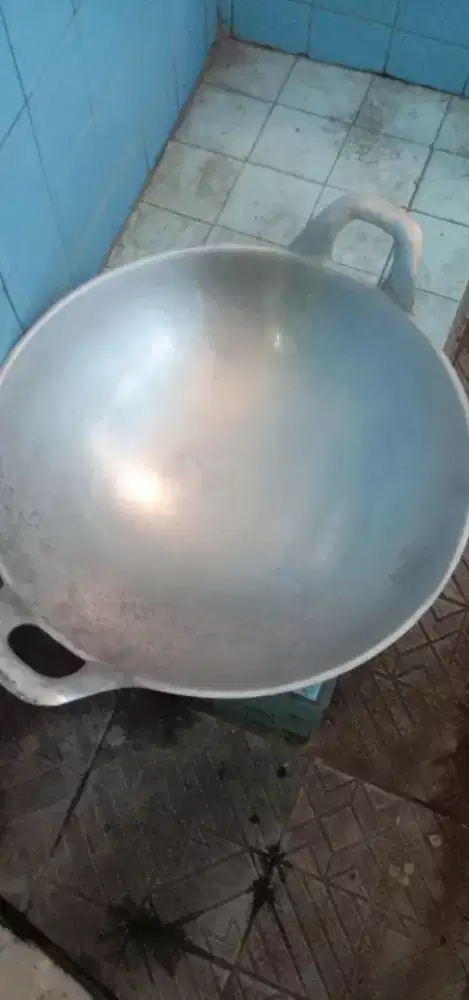 Wajan aluminium