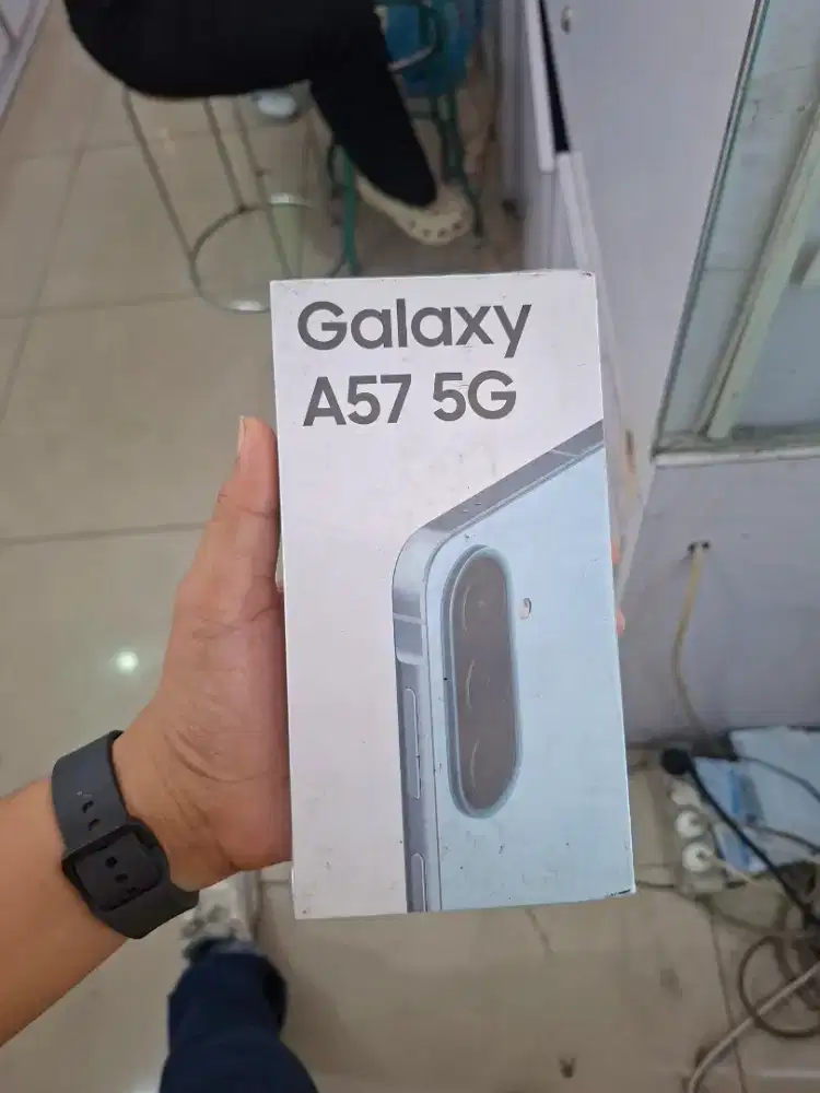 Samsung a57 12/256gb