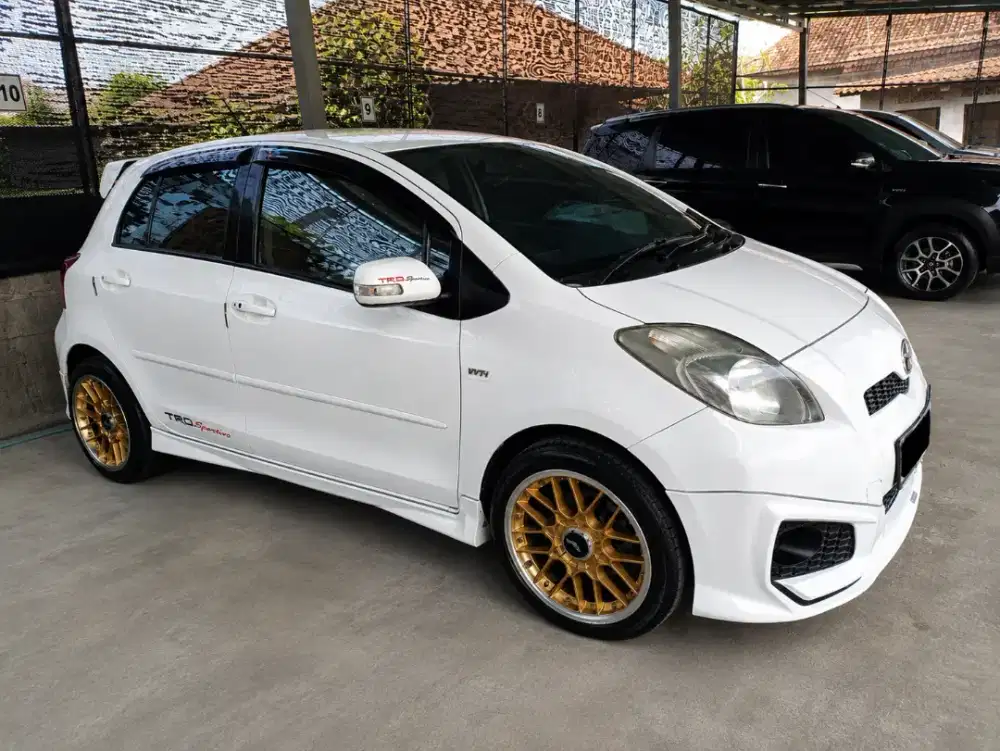 Yaris TRD sportivo 2012