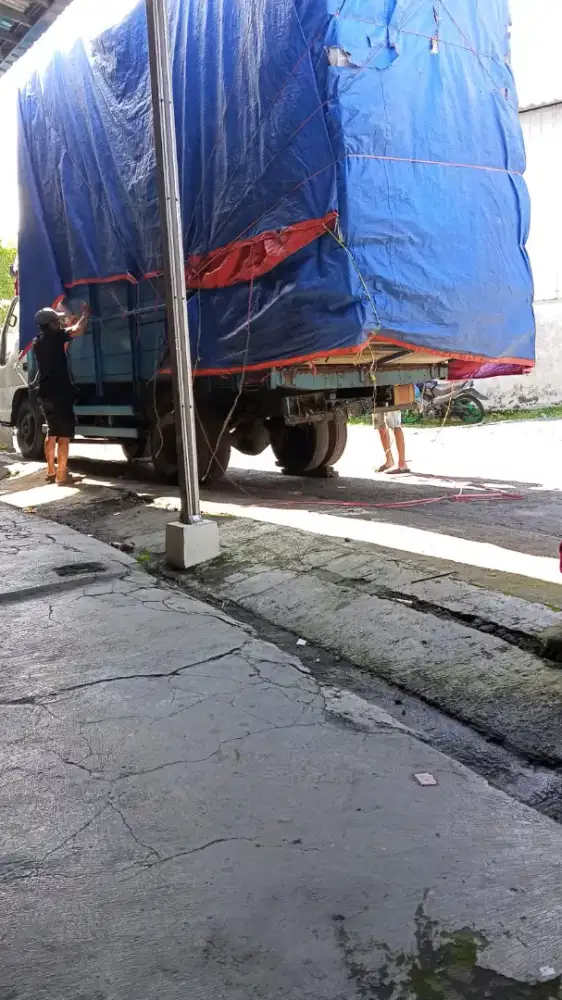 Dicari supir Sim B1 Berpengalaman