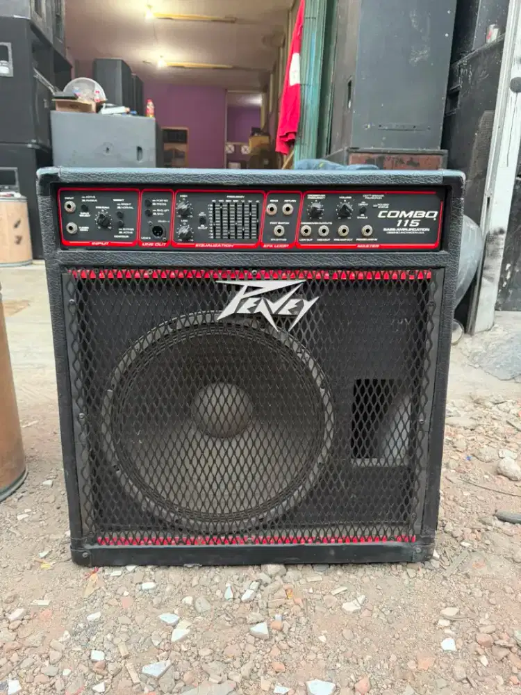 Ampli bas Combo 115