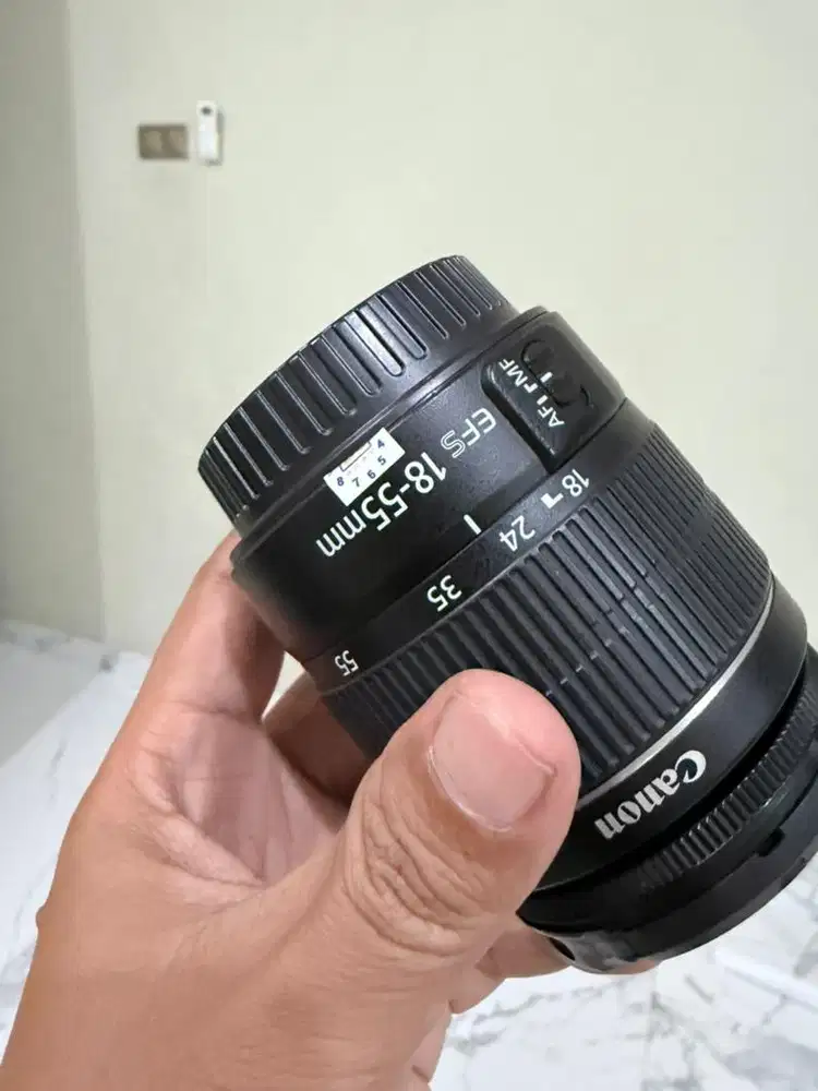 Lensa Canon EF-S 18-55