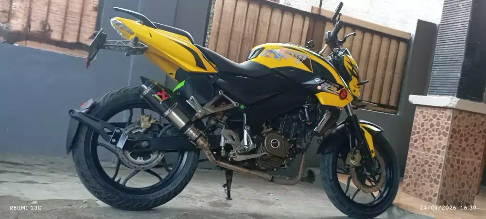 Kawasaki Pulsar 200NS