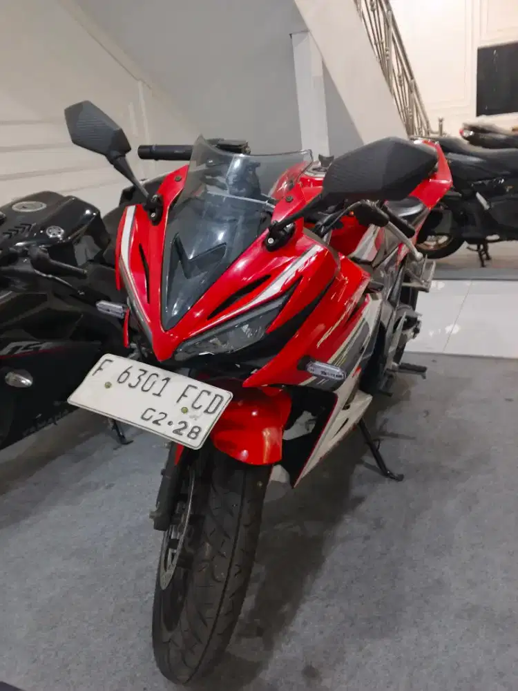 cbr 150 R mulus untk cash aja
