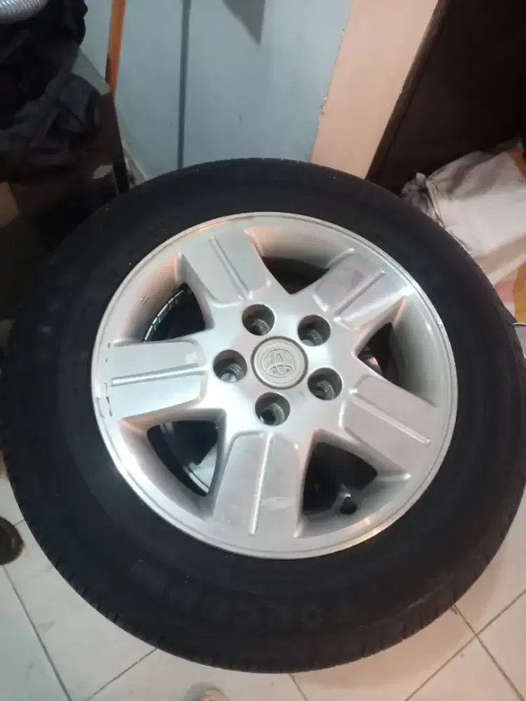Velg R15 untuk mobil Toyota Innova, Daihatsu Gran Max ,Luxio,APV