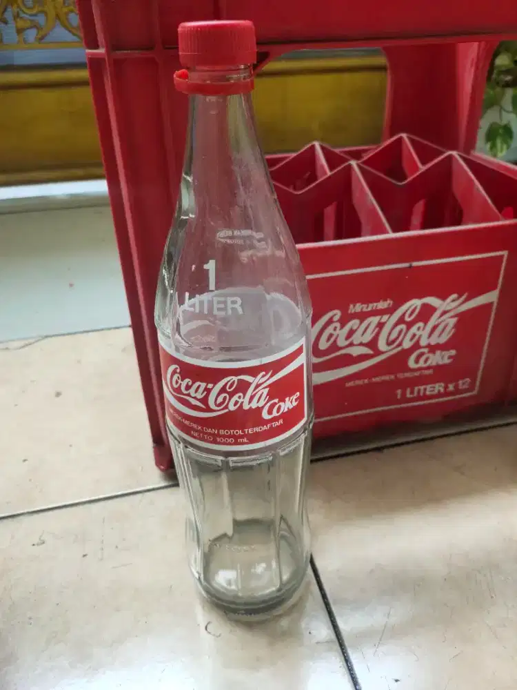 jual botol Coca cola 1 ltr dan fanta 1 ltr, 1 krat dan ukuran kecil 2