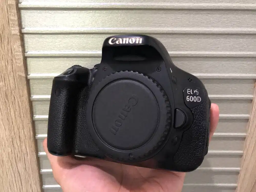 Canon 600D Bodi Only Baca Deskripsi