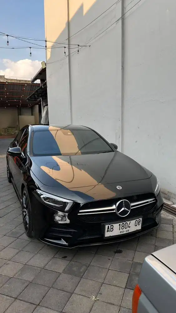 Mercedes-Benz A35 AMG Sedan 2022 – Kondisi Bagus, Siap Pakai