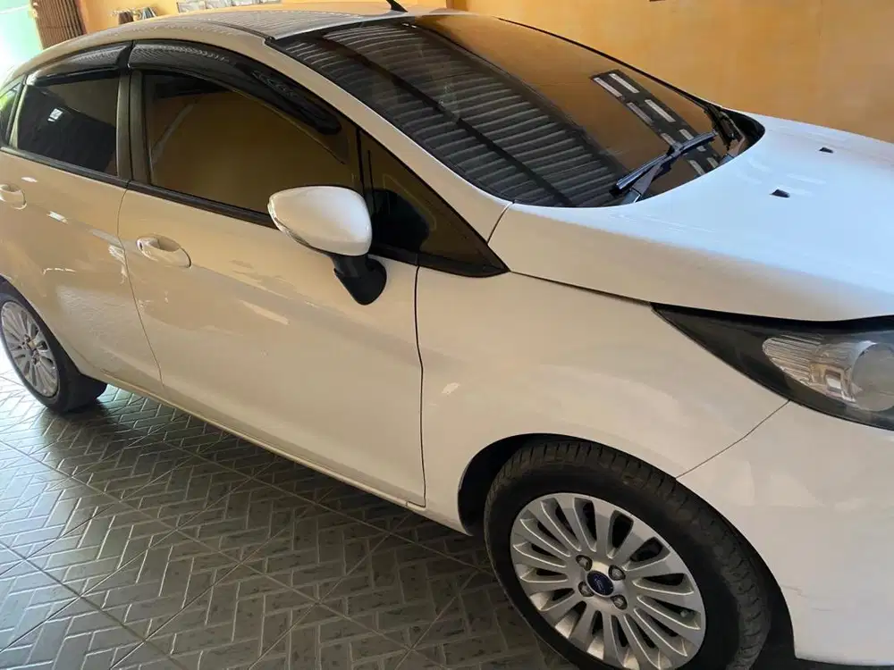 Di Jual Cepat Mobil Bekas Pemakaian Pribadi