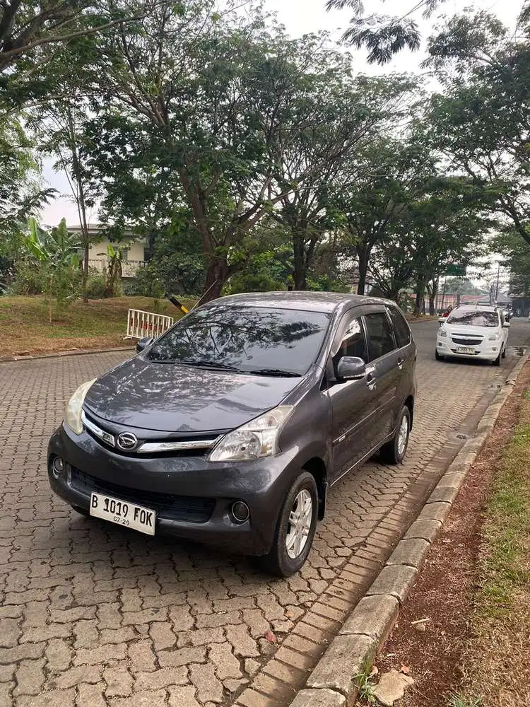 Daihatsu Xenia 2014 Bensin