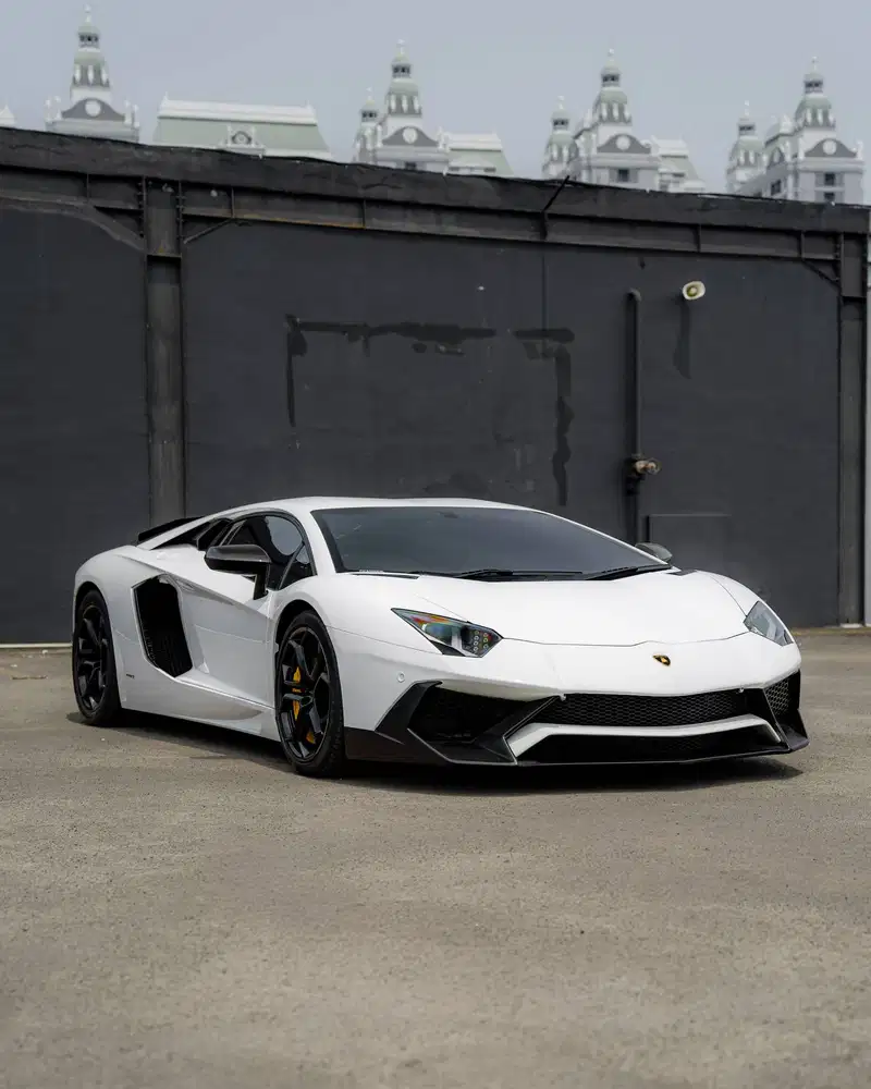 Lamborghini Aventador LP700-4 Coupe 2012