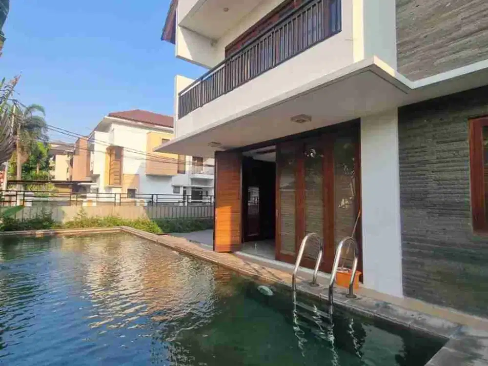 Rumah Klasik Modern Sudah Renovasi Di Cilandak