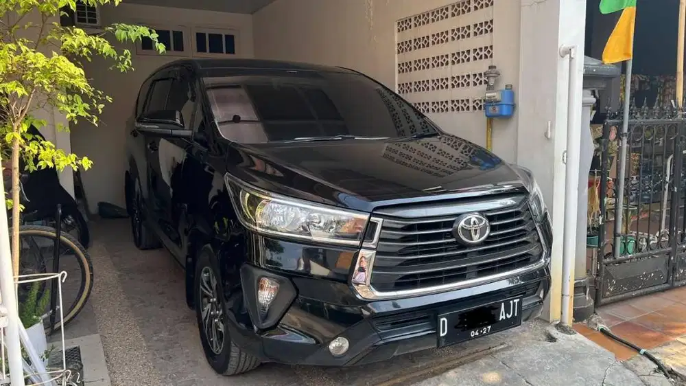 Toyota Innova Reborn Diesel 2.4 AT Tipe G i-art Tahun 2022