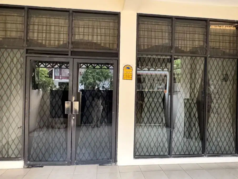 DIJUAL RUMAH MEWAH SIAP HUNI PONDOK BAMBU JAKARTA TIMUR