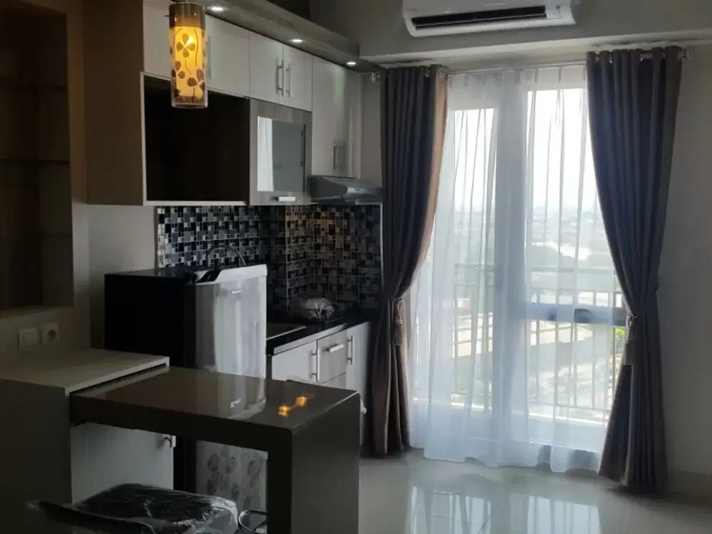 Dijual Apartemen Oak Tower A Lantai 18 – 2 Bedroom Full Furnish, Lantai Tinggi, Siap Huni & Strategis di Pulo Gadung