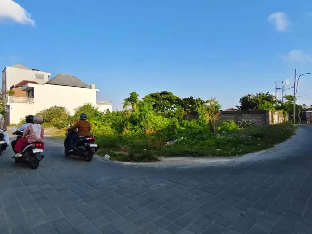 For sale Tanah Komersial Sunset Road - Cocok Coffee Shop, Kos Elite, Private Villa