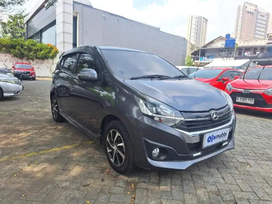 DP MURAH Daihatsu Ayla 1.2 R Bensin-AT 2018 Abu-Abu CTYCB
