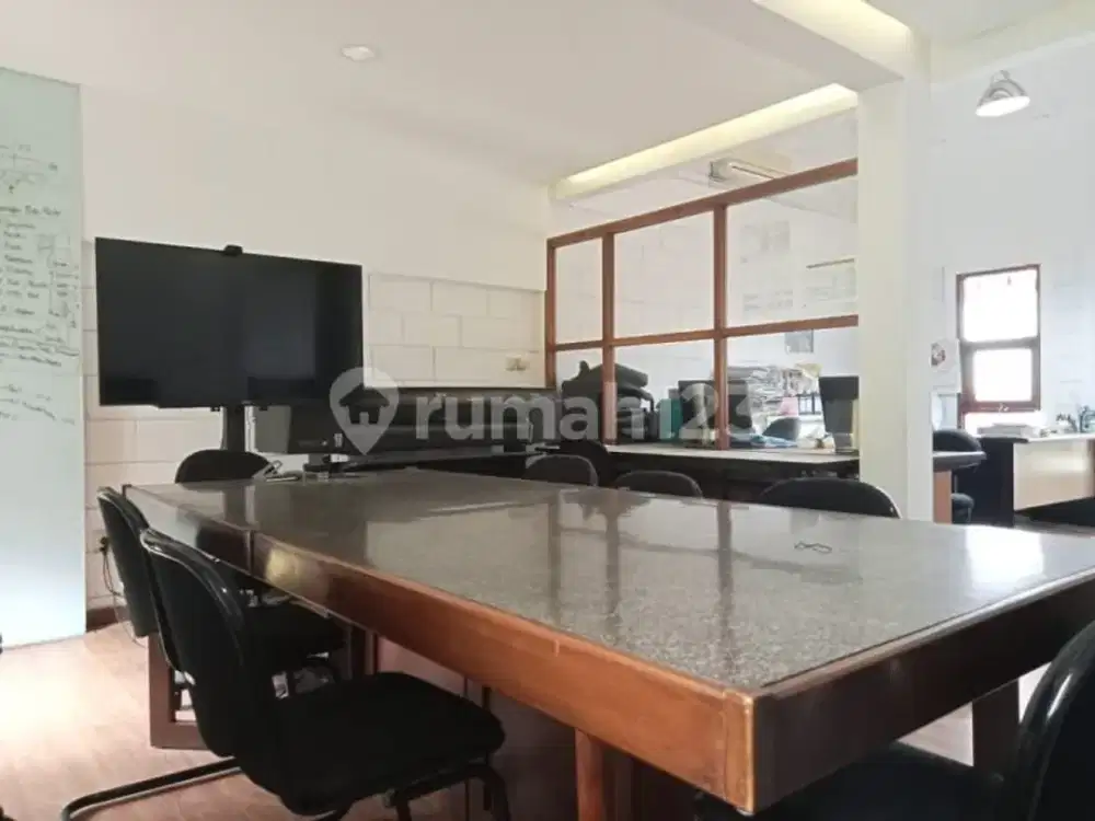 Rumah strategis di sukajadi bandung dekat PVJ
