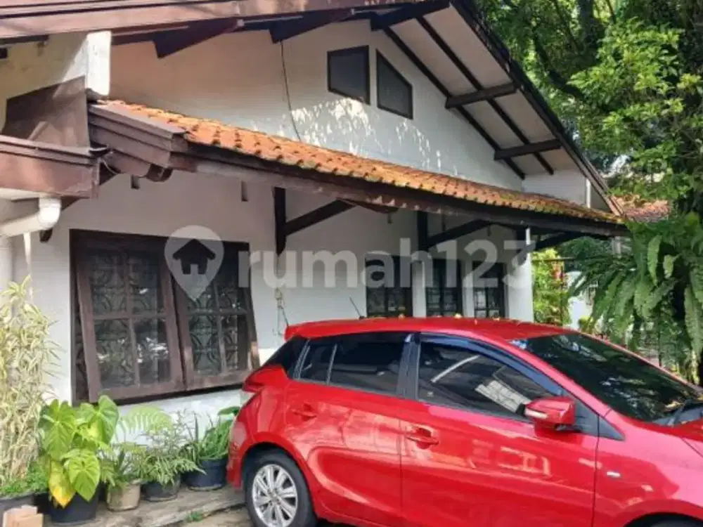 Rumah strategis bisa pake usaha di sayap cipaganti bandung