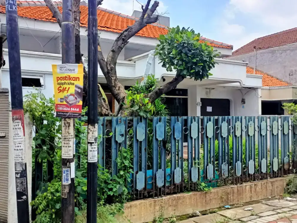 FOR SALE RUMAH STRATEGIS DI BARATAJAYA PUSAT KOTA SURABAYA MA 492