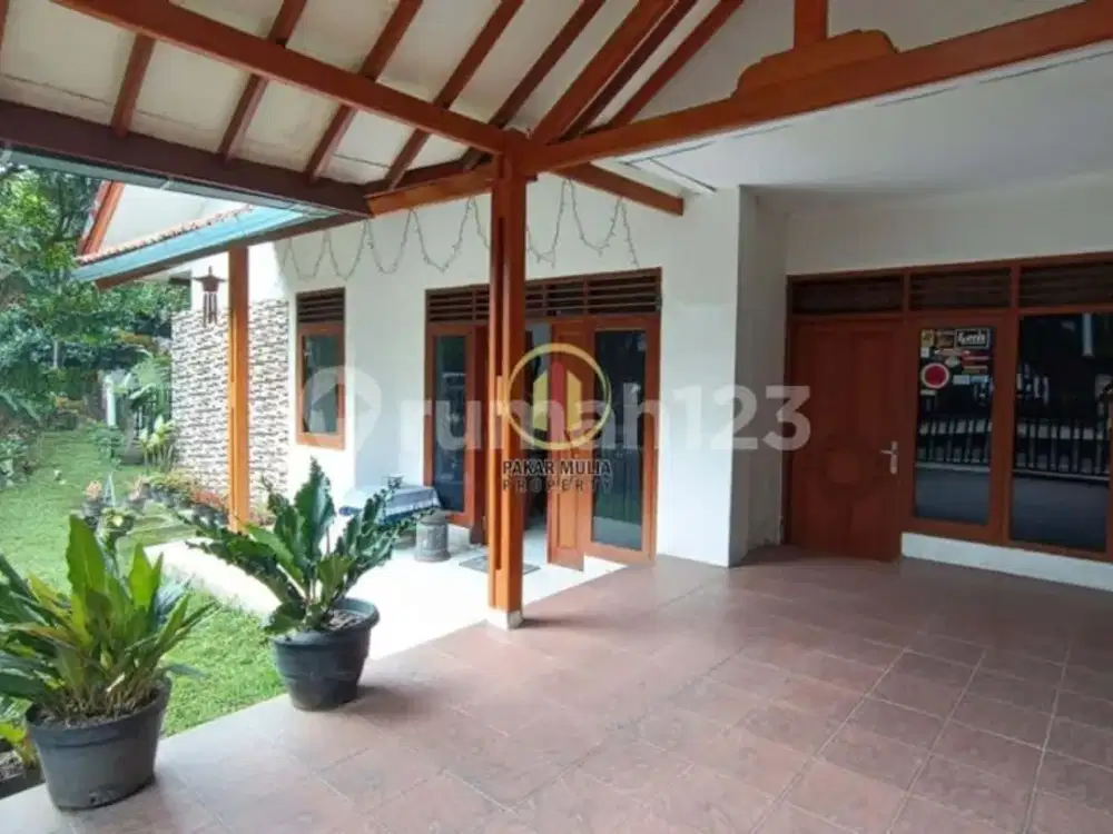 Rumah terawat sukaluyu bandung dekat gedung sate