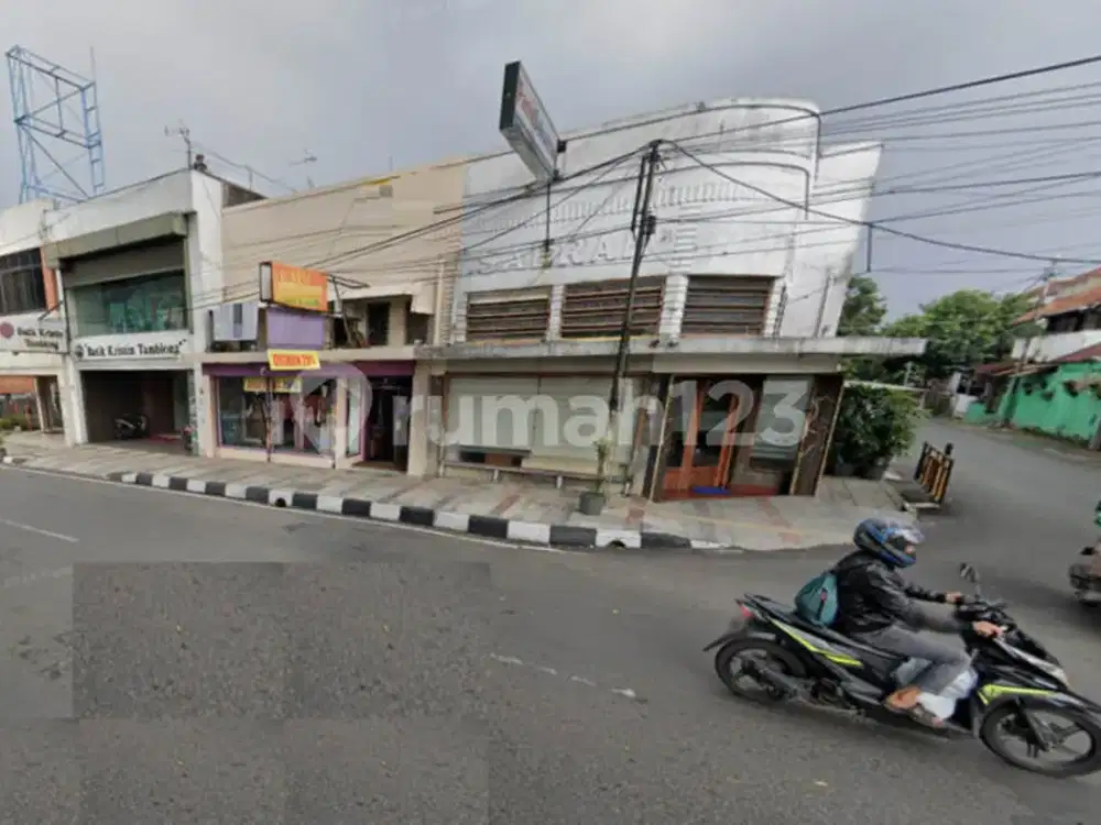 Rumah Ruko Lokasi Strategis Cocok Buat Usaha Sumurbandung