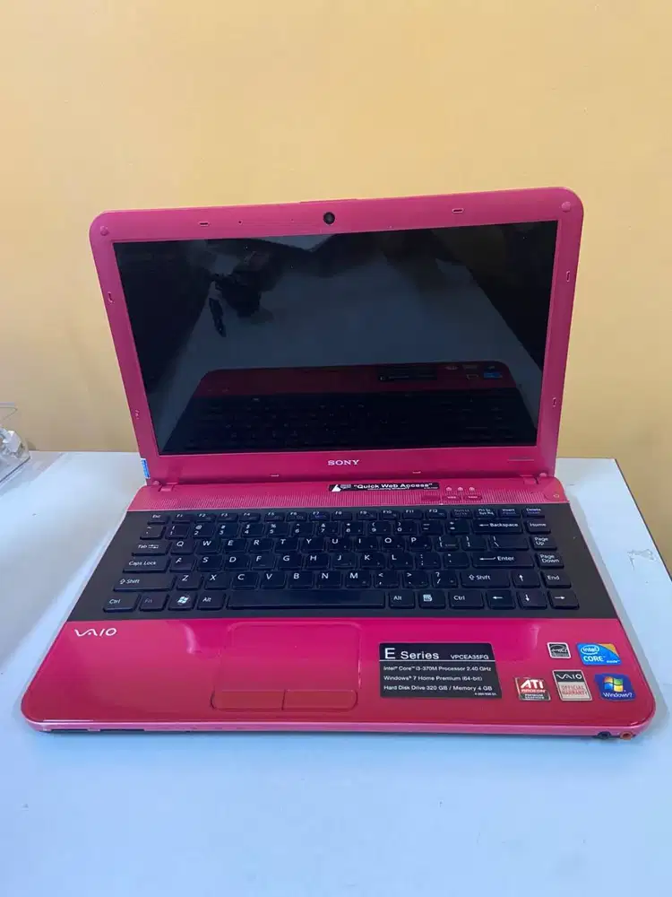 Laptop Sony VAIO PCG-61212W 14 Inch