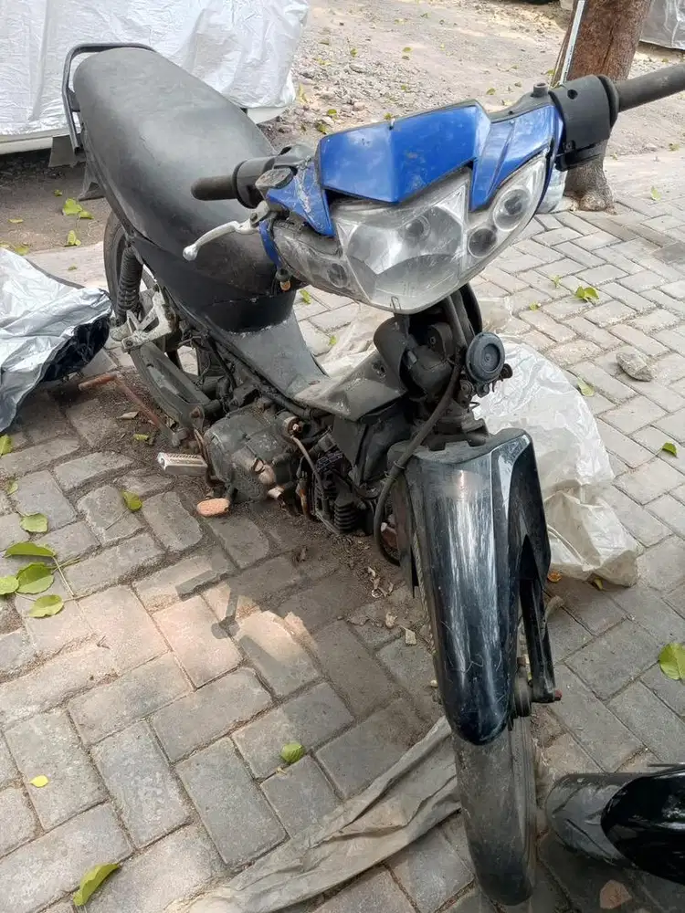 Dijual Vega R 2006
