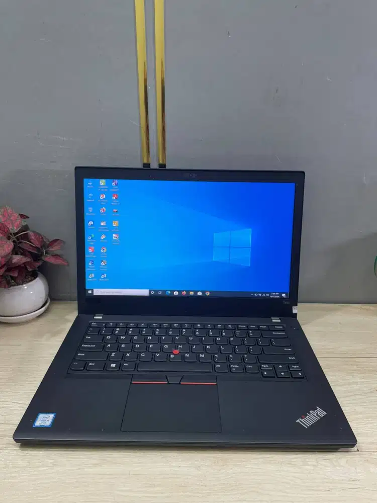 LENOVO THINKPAD T480 CORE I5 GEN8 8/256 LAYAR 14 INCH *ET