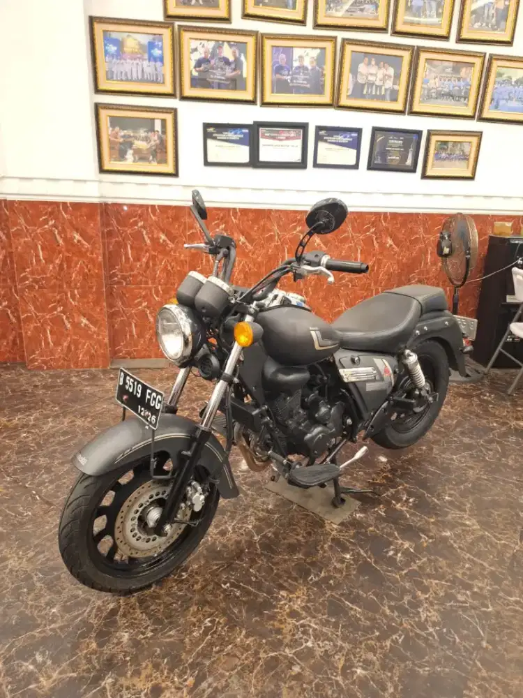 DIJUAL CEPAT LAGI BU BENERI EVO 200CC 2021 FULL ORISINIL MESIN ADEM