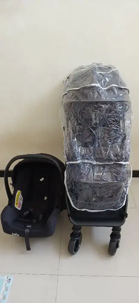 Preloved Stroller + Car Seat