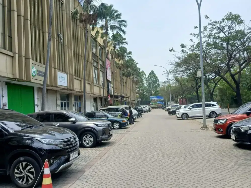Disewakan Ruko Gandeng di Golf Lake