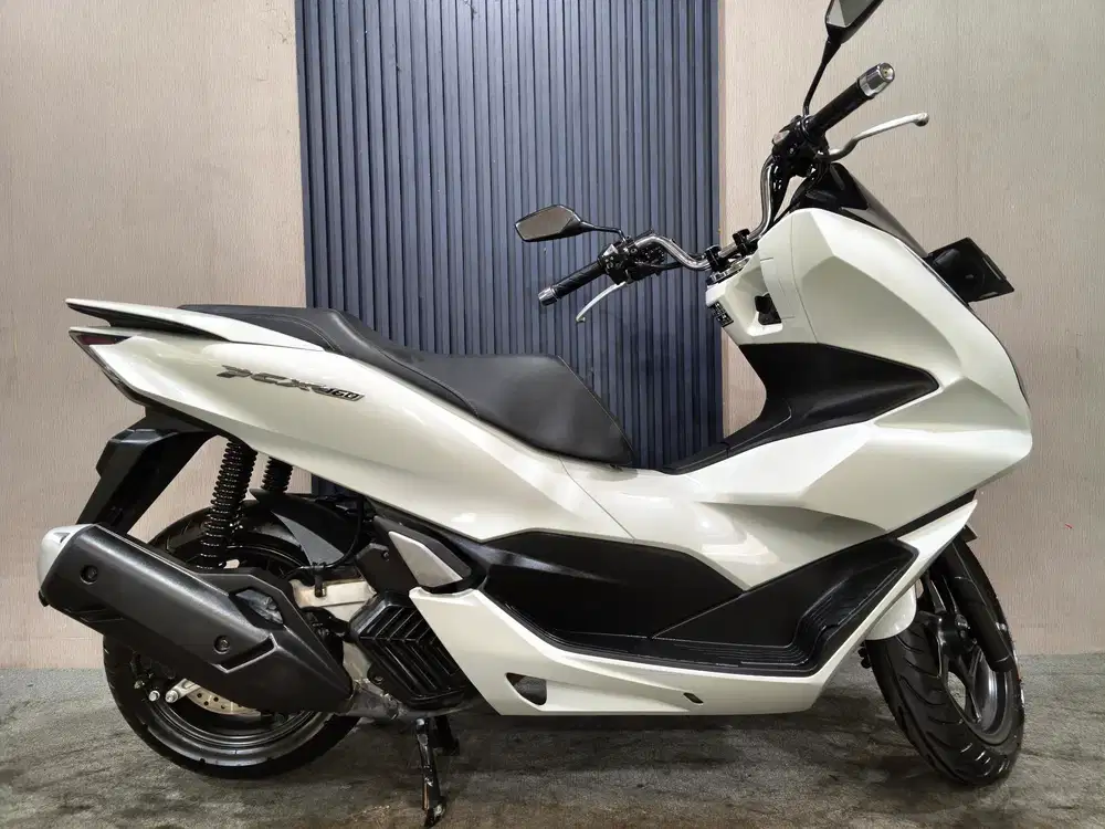PCX 160 CBS 2024 istimewa mulus terawat siap pakai...