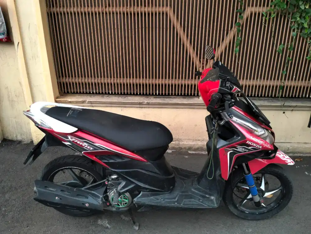 HONDA VARIO TECHNO 2011 MOTOR SEHAT TINGGAL PAKAI LANGSUNG