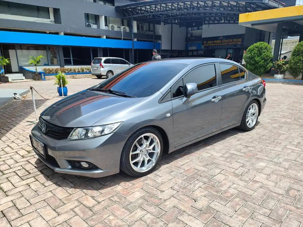 Honda Civic FB 1.8 A/T 2012