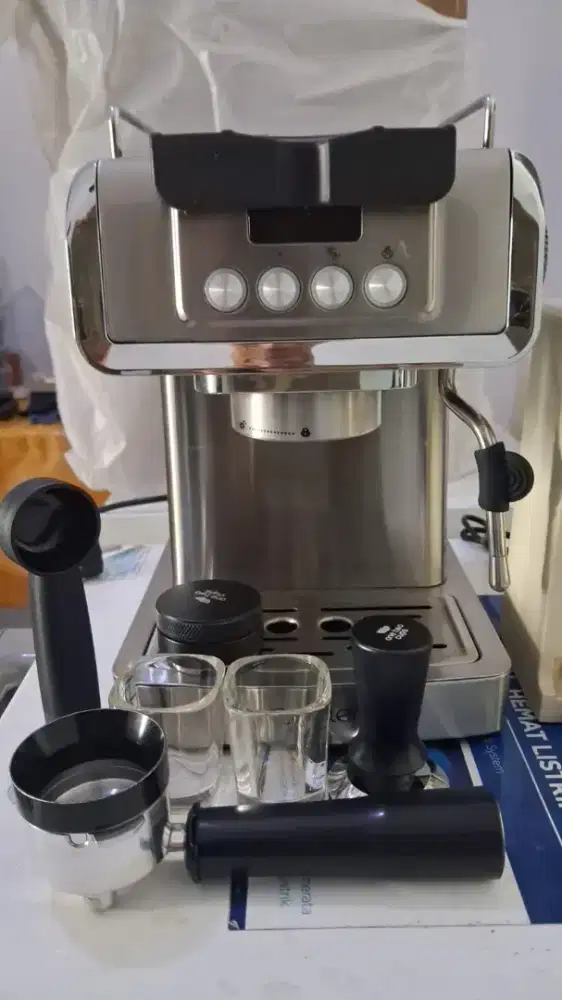Mesin kopi dan Grinder cafeler
