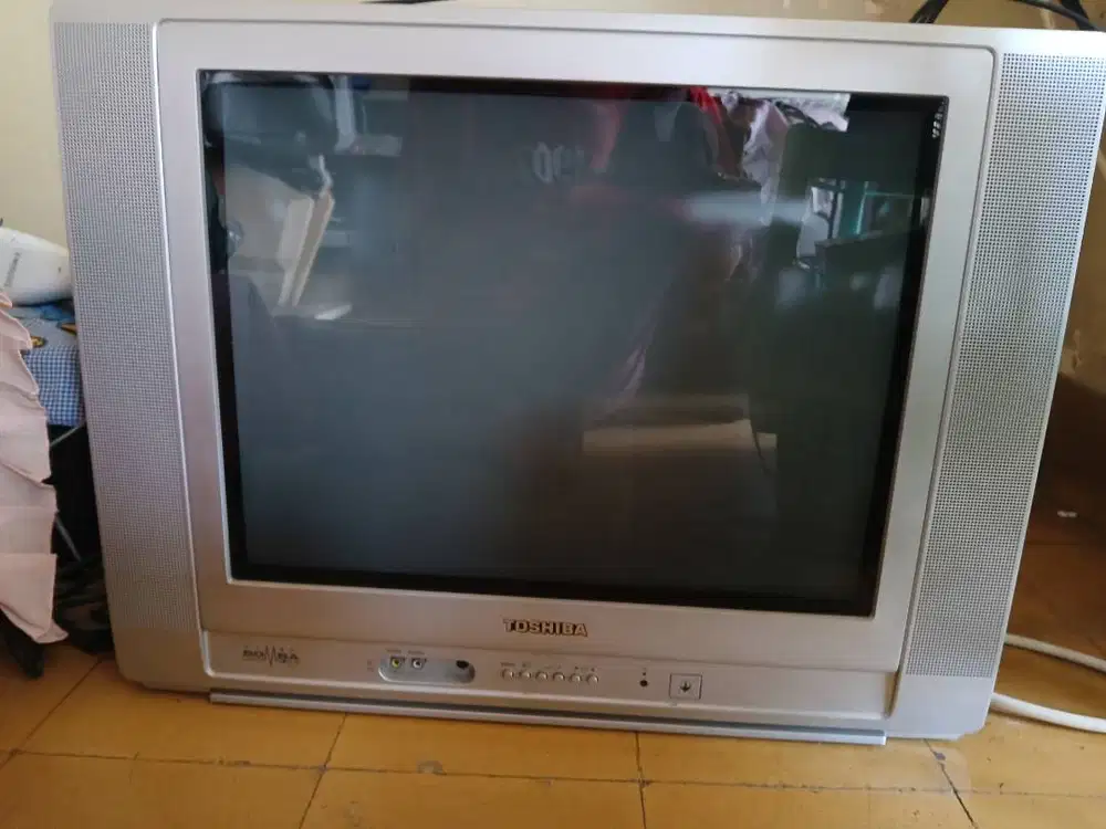 TV merk Toshiba 21 inch