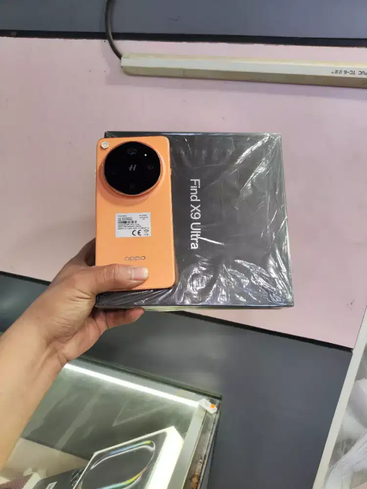 Oppo Find X9 Ultra 12/512gb Resmi Garansi on September 2027