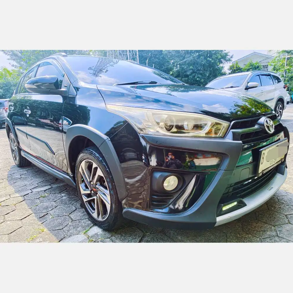 Toyota Yaris Heykers TRD Sportivo CVT Honda Agya brio city jazz GR RS