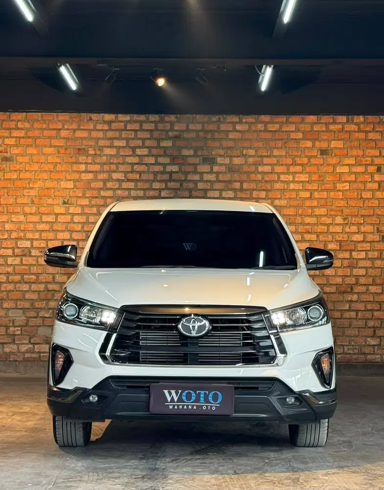 [ KM 66rb ] Toyota Innova Venturer 2.4L Diesel AT 2022